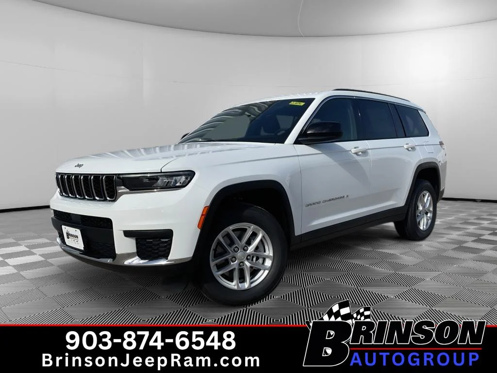 New 2026 Bright White Clearcoat Jeep Laredo X image 1
