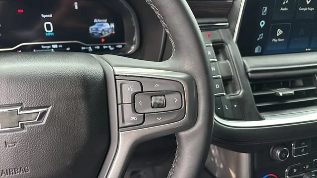 Used 2024 Black Chevrolet Z71 image 24