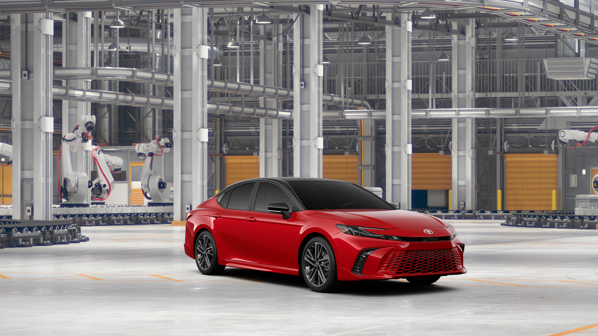 New 2027 Supersonic Red with Midnight Black Metallic roof Toyota XSE image 15