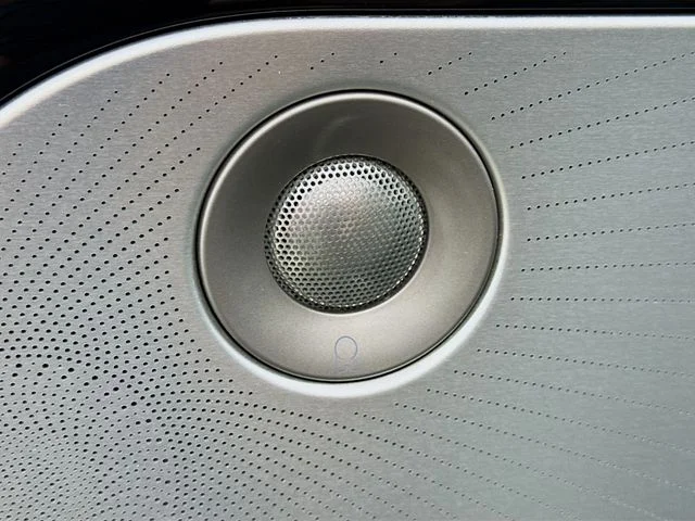 Used 2020 Blue Lincoln Reserve image 19