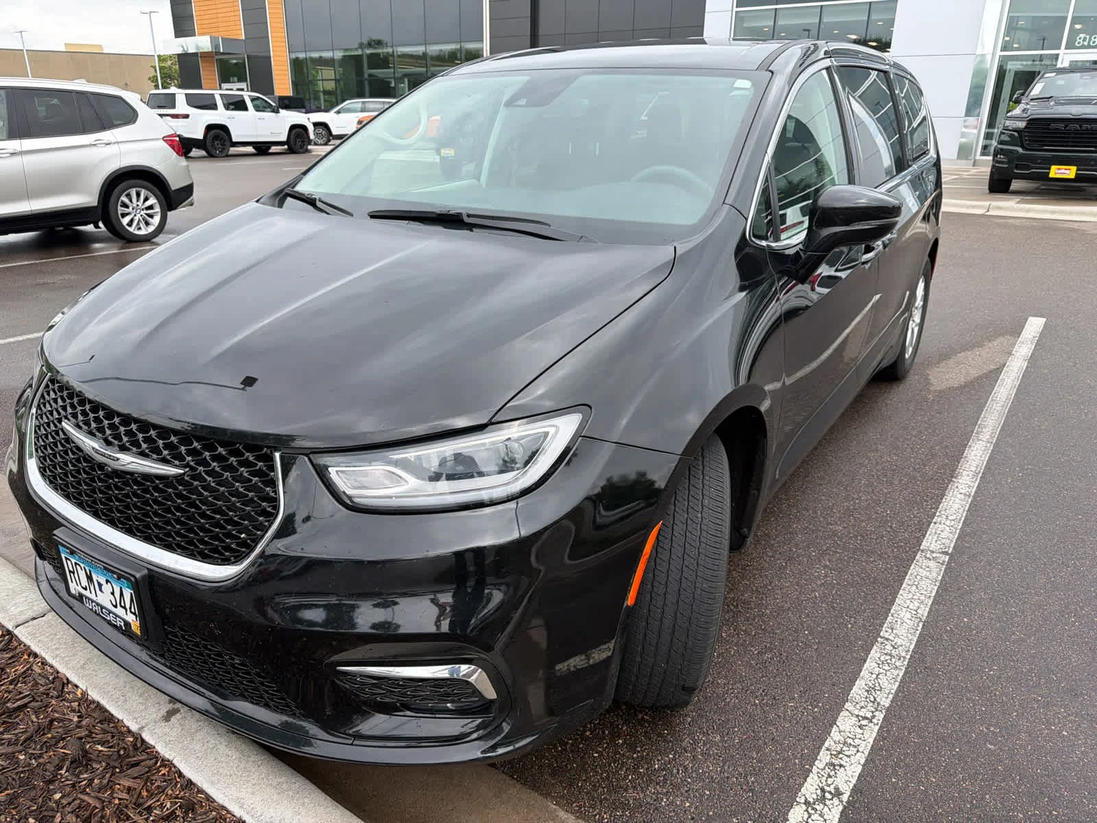 Used 2024 Chrysler Pacifica Touring L with VIN 2C4RC1BG1RR128619 for sale in Brooklyn Park, Minnesota