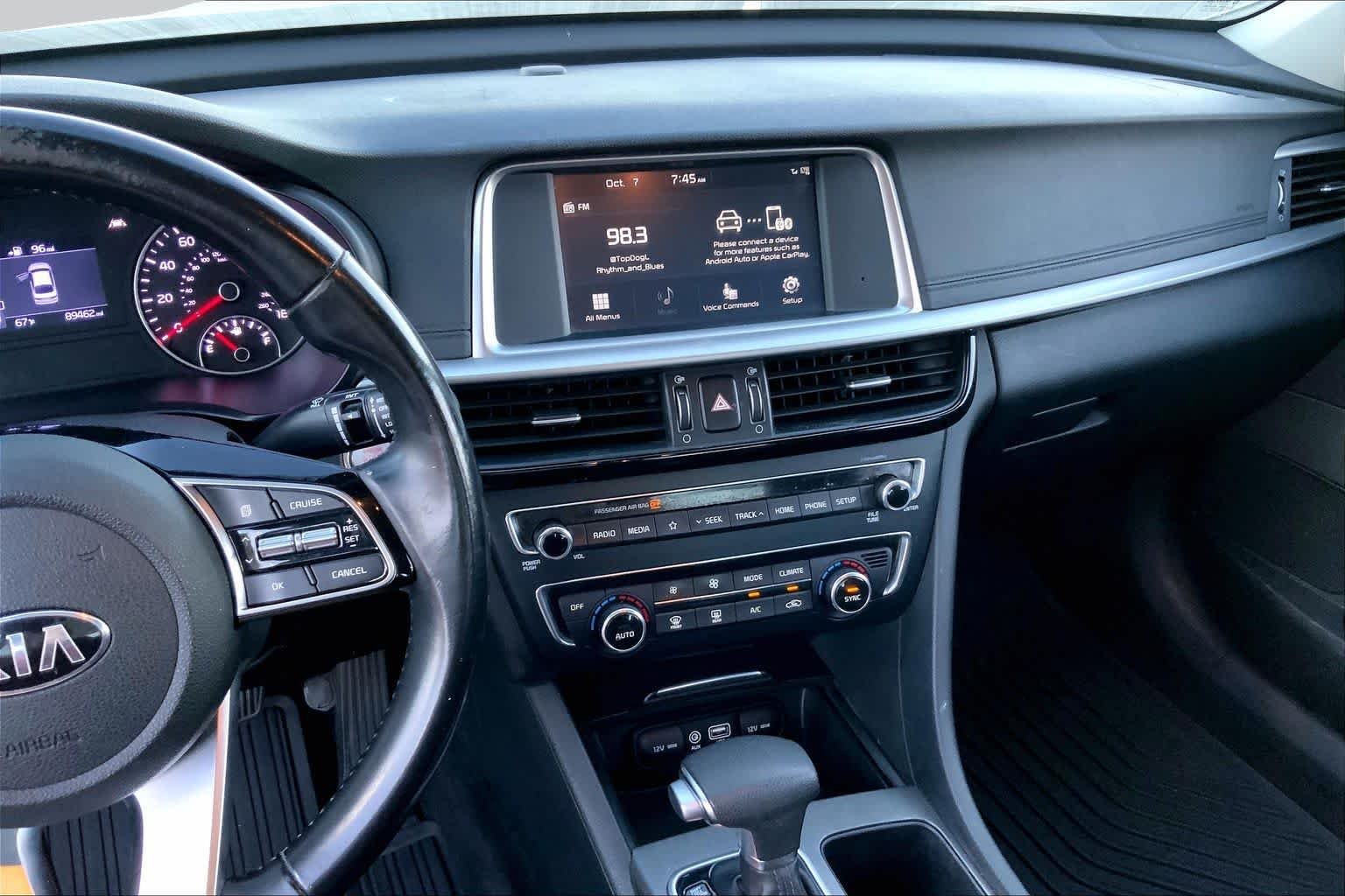 Used 2019 Horizon Blue Kia S image 6