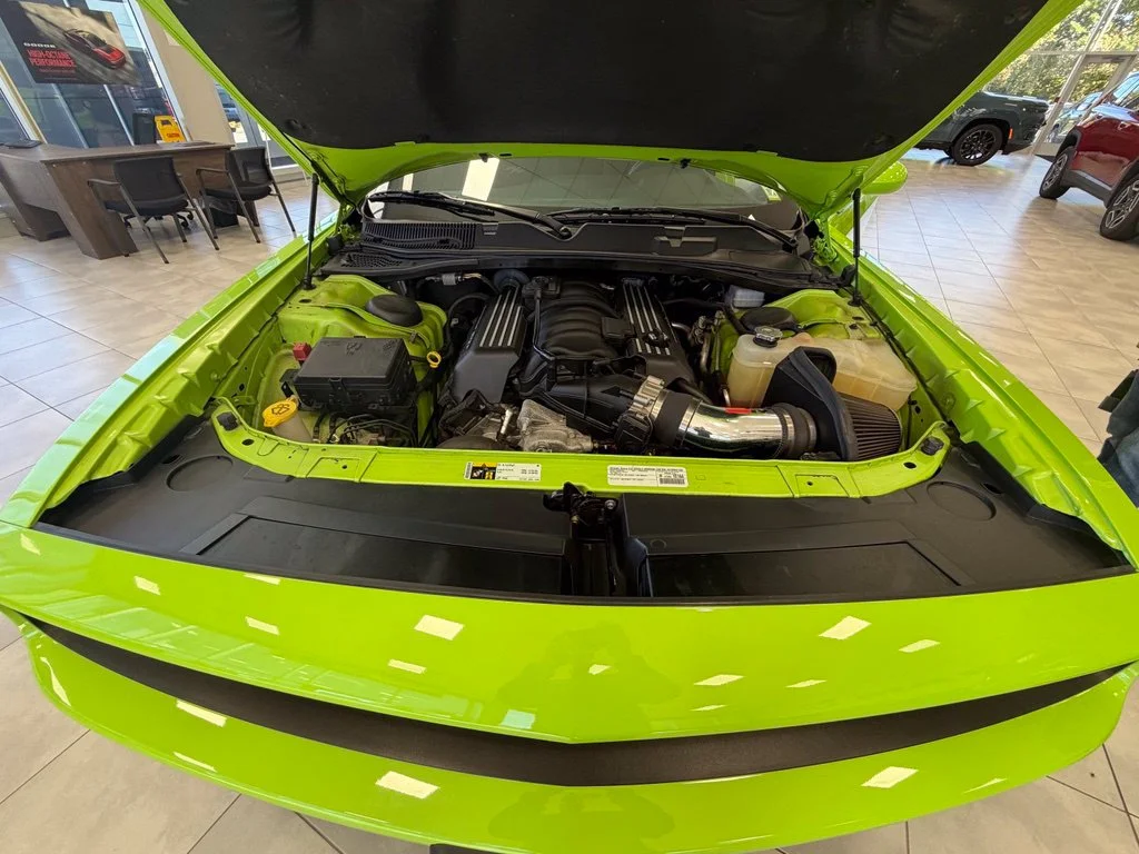 Used 2015 Beige Dodge R/T Scat Pack image 26