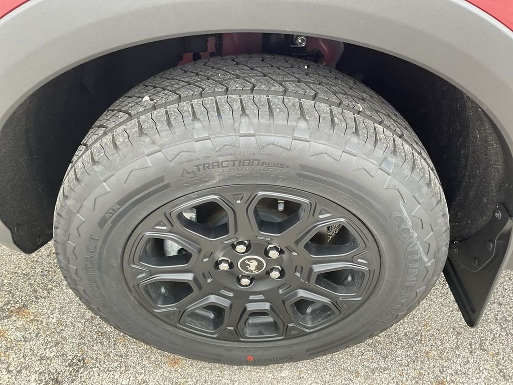 New 2026 Ruby Red Metallic Tinted Clearcoat Ford Badlands® image 10