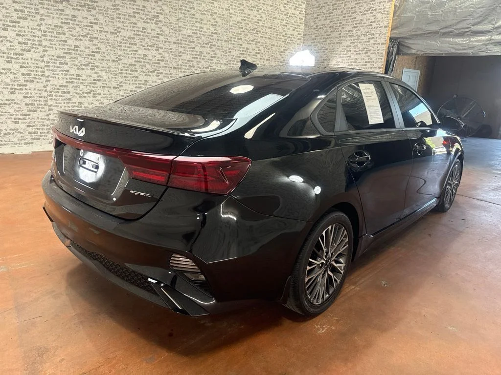 Used 2022 Black Kia GT-Line image 7