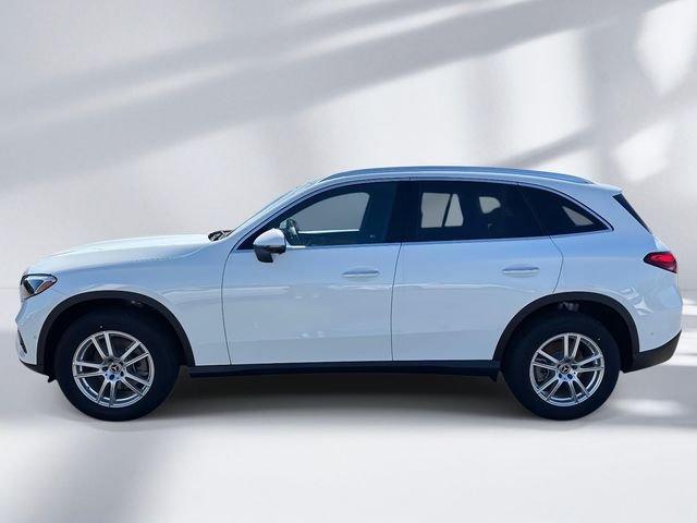New 2026 Polar White Mercedes-Benz GLC 300 image 4