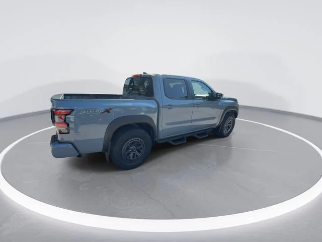 2025 Nissan Frontier PRO-X - Photo 8