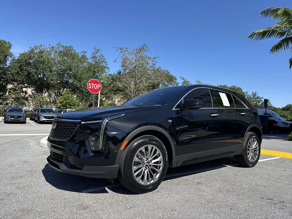 Used 2024 Stellar Black Metallic Cadillac Premium Luxury image 28