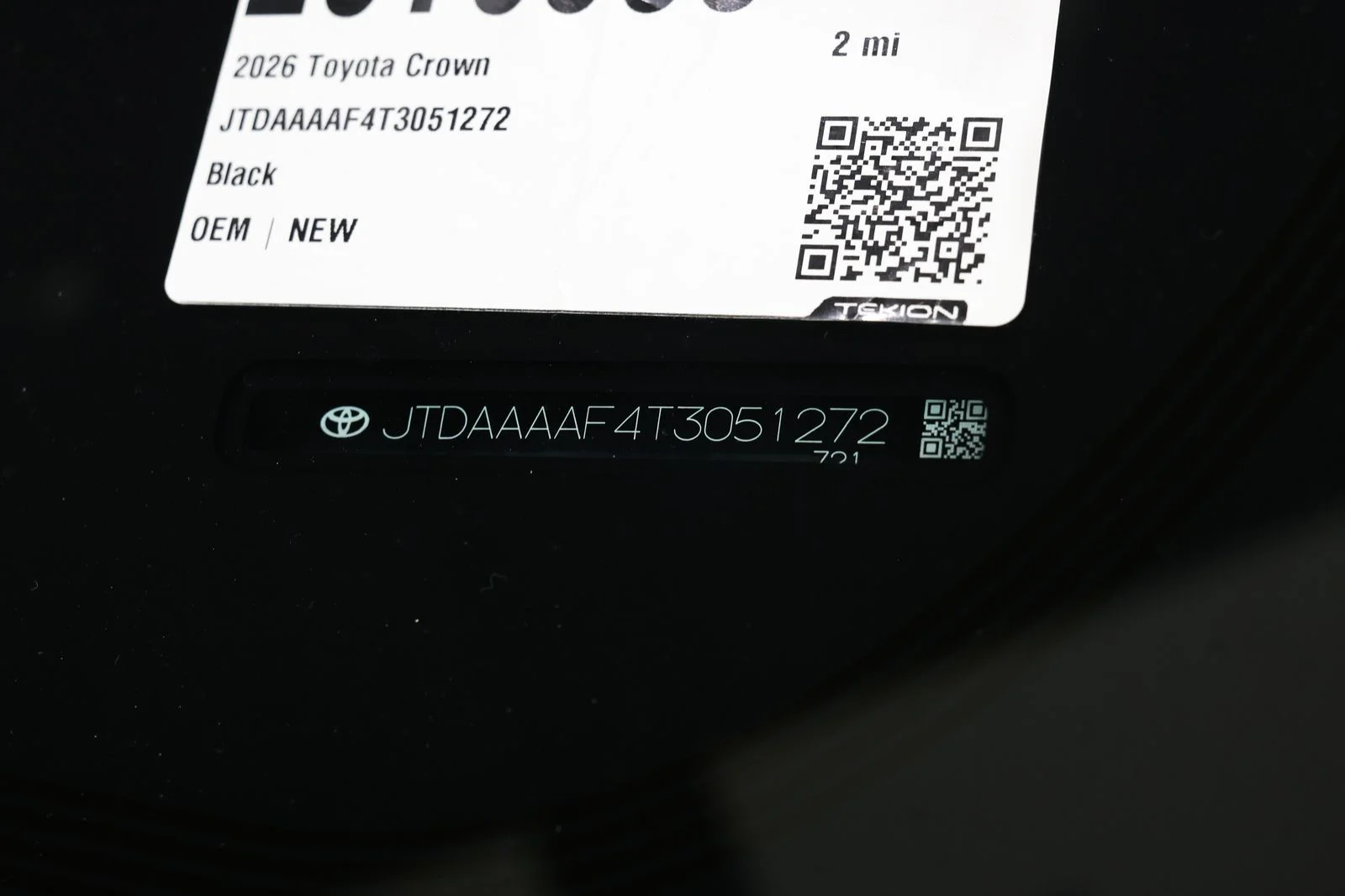 New 2026 Black Toyota XLE image 30