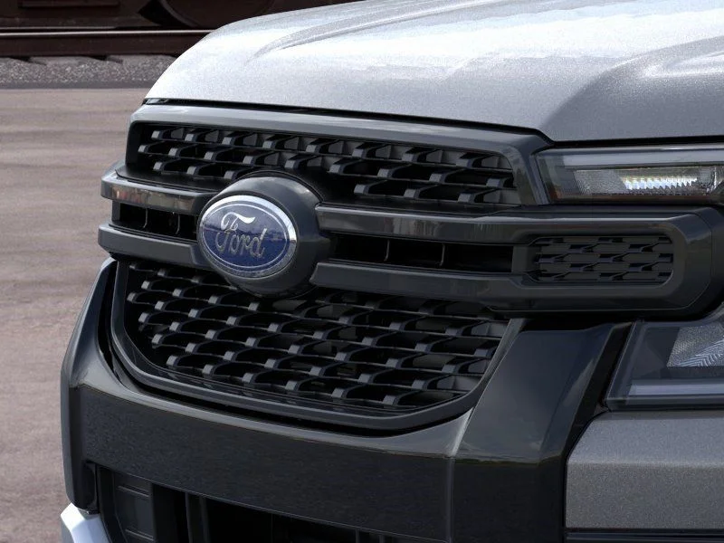 New 2026 Carbonized Gray Metallic Ford XLT image 17