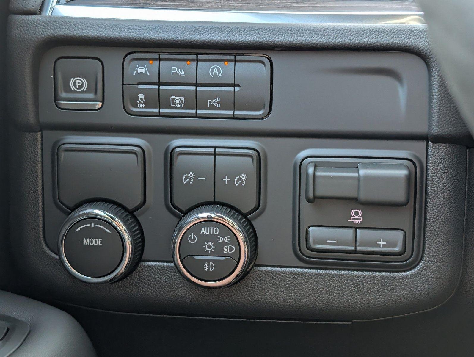 2026 Chevrolet Tahoe Premier - Photo 29