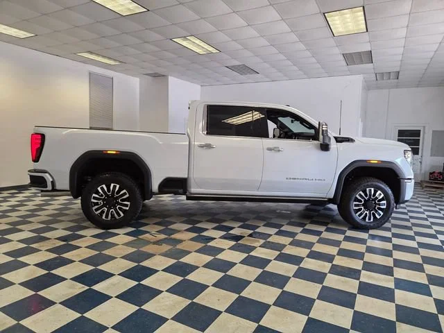 New 2026 Glacier White Tricoat GMC Denali Ultimate image 8