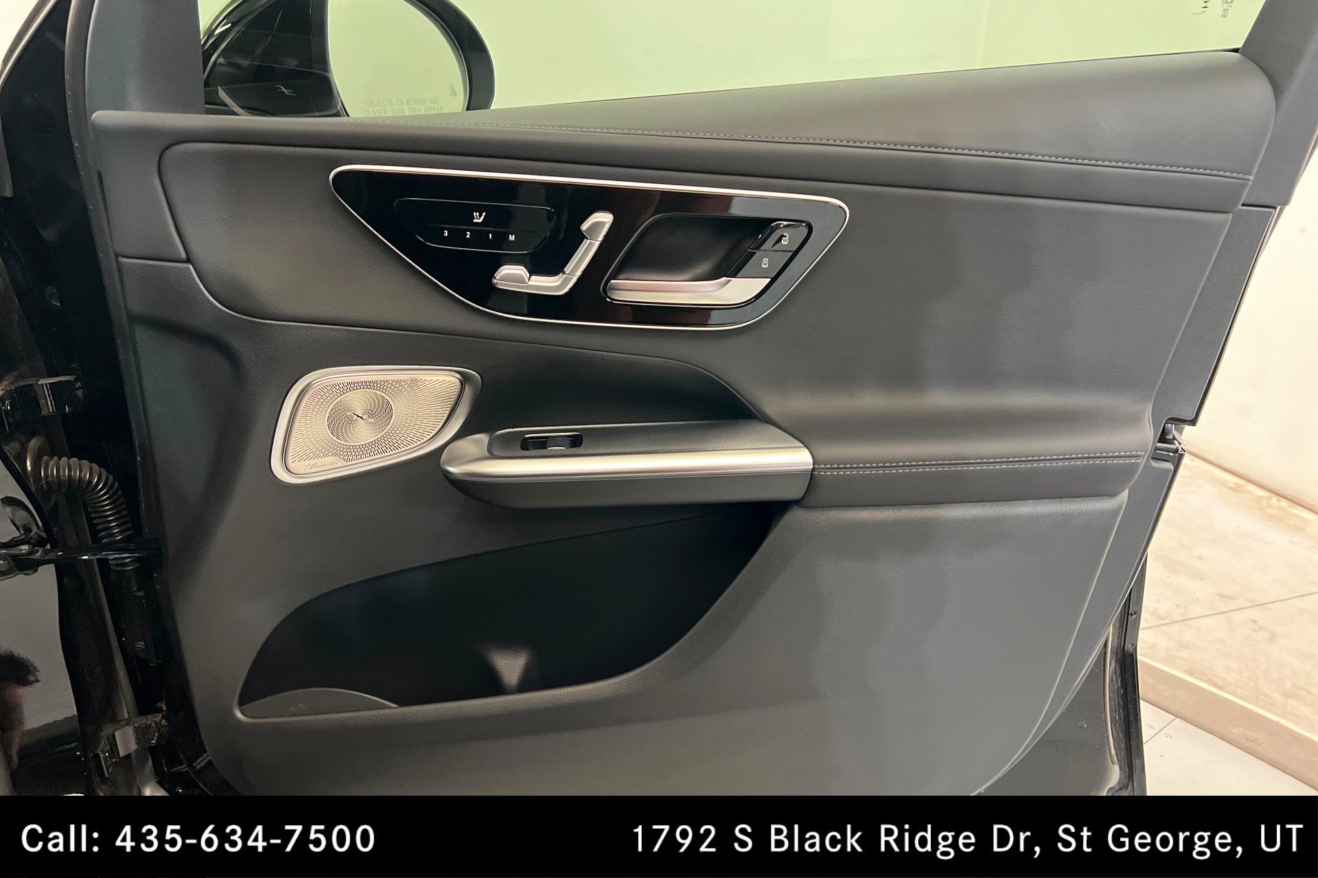 Certified Used 2026 Black Mercedes-Benz GLC 300 image 24