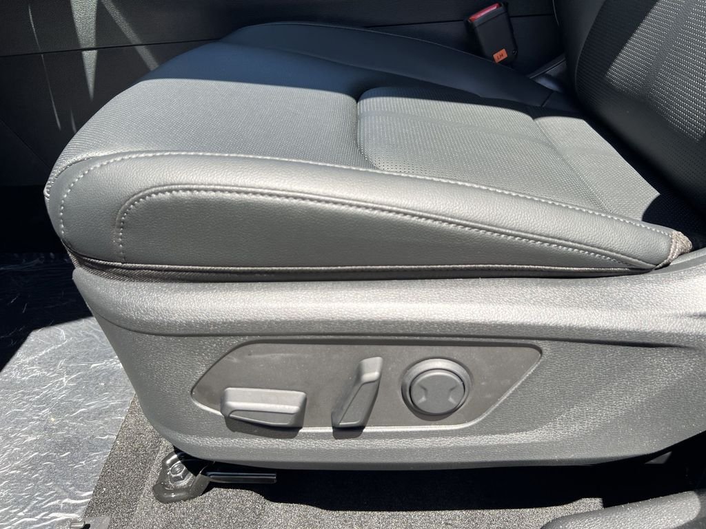 New 2026 Blue Kia EX image 12