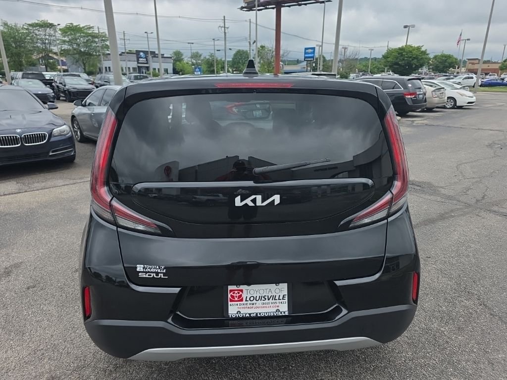 Used 2024 Black Kia LX image 5
