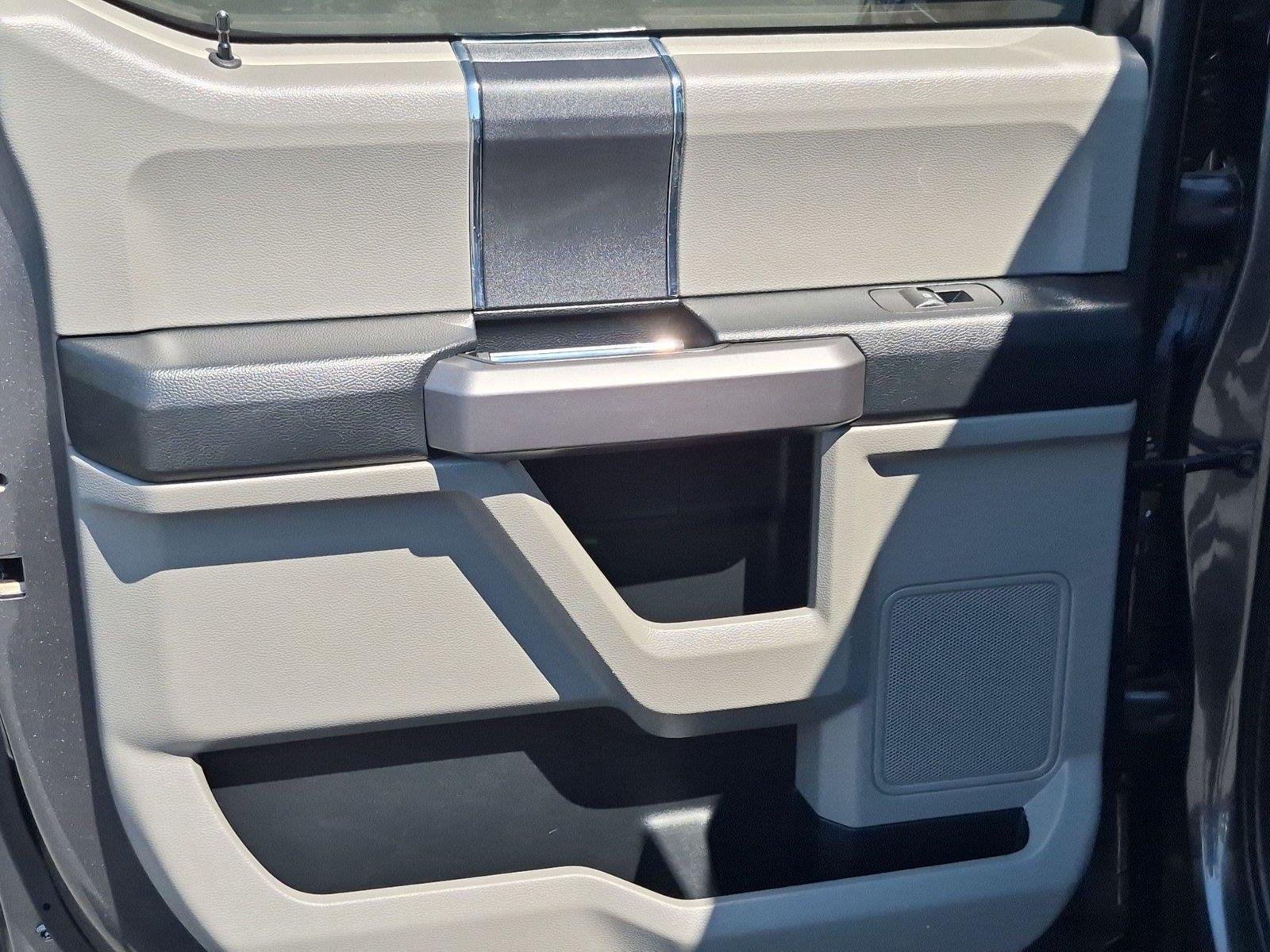 Used 2019 Magnetic Metallic Ford XLT image 29