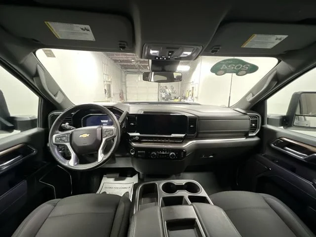 2024 Chevrolet Silverado 2500HD LT - Photo 21