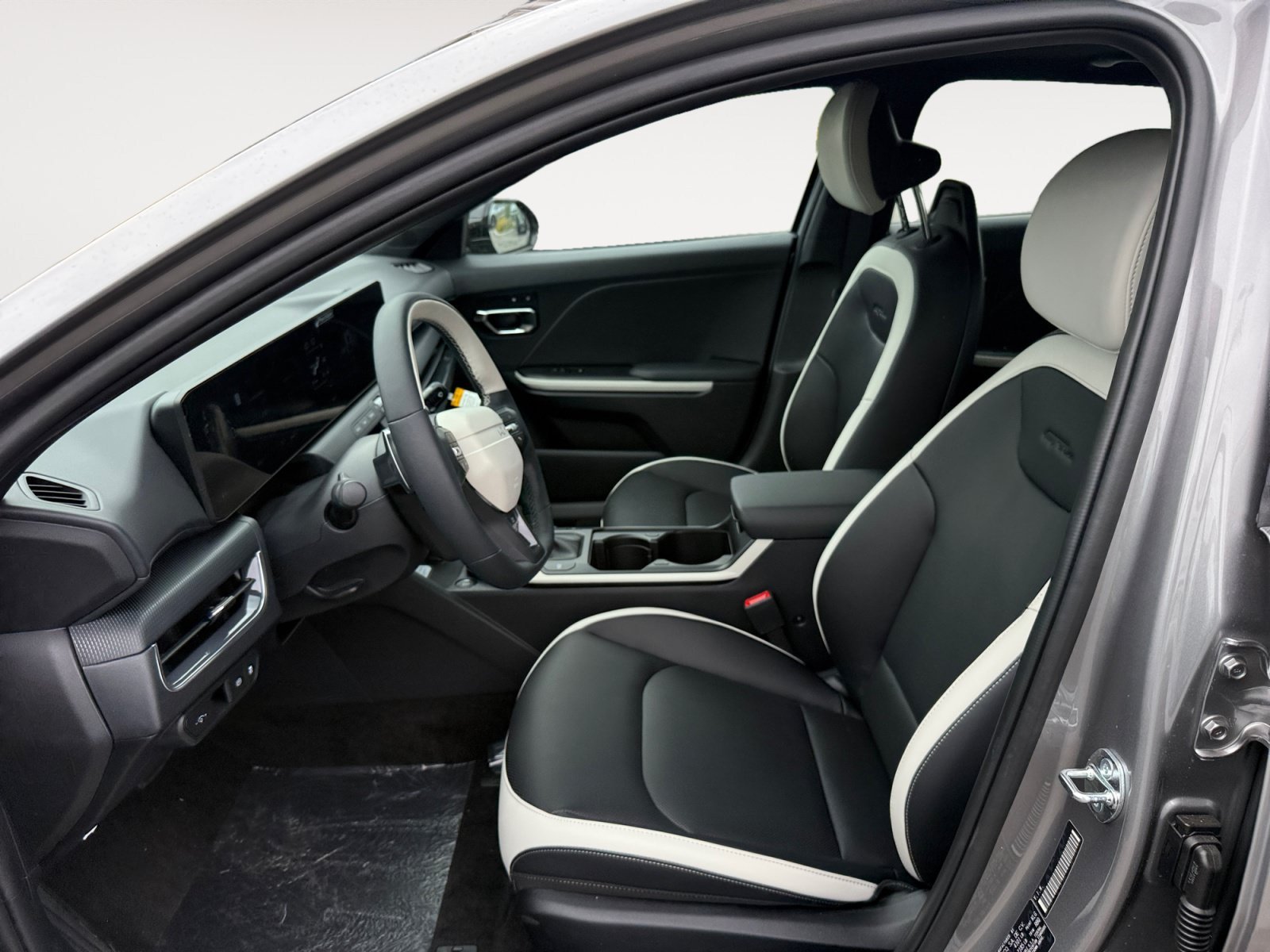 New 2026 Steel Gray Kia GT-Line image 10