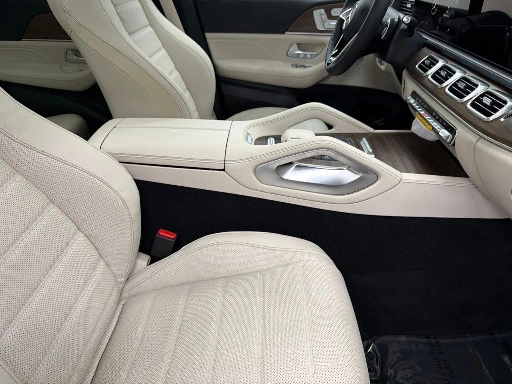 New 2026 White Mercedes-Benz GLE 580 image 29