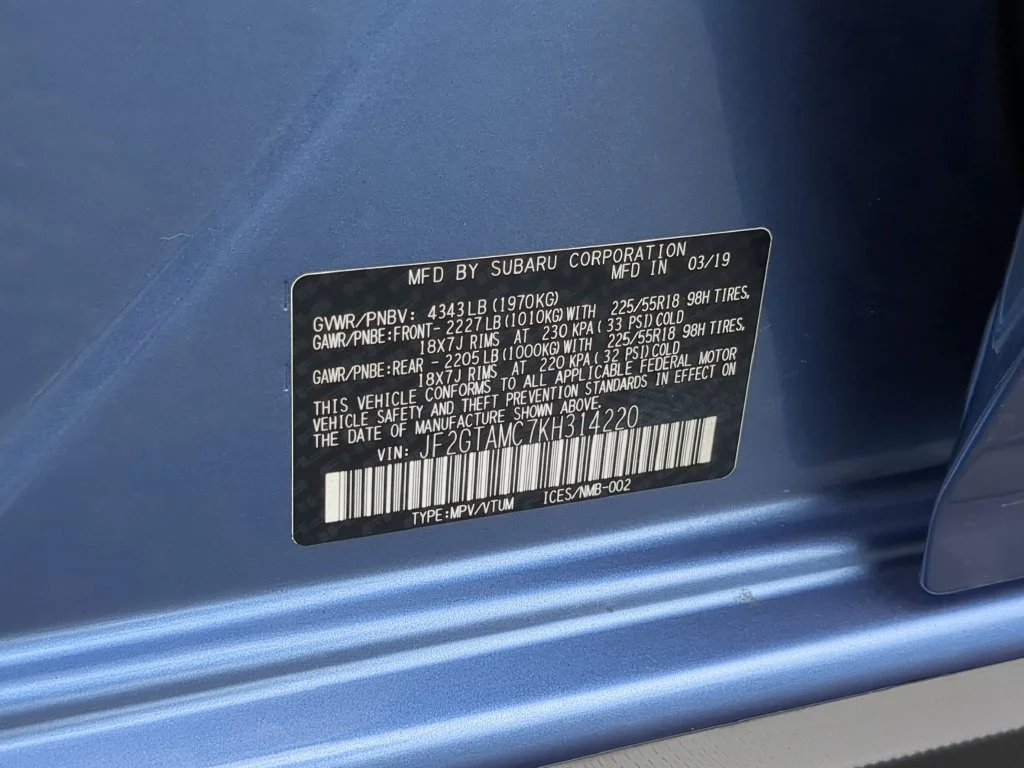 Used 2019 Blue Subaru 2.0i Limited image 35