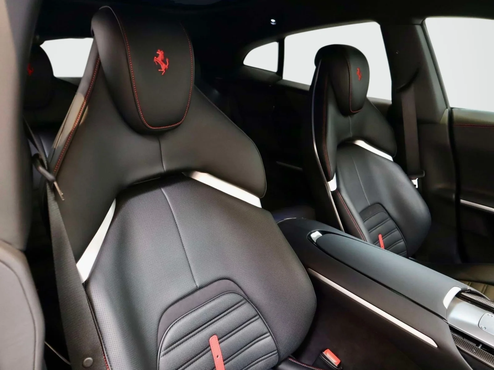 Used 2025 Nero Ferrari AWD image 20