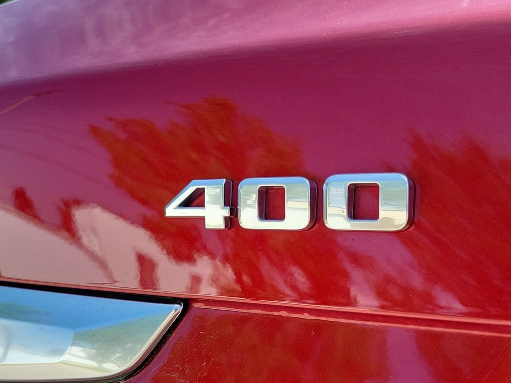 Used 2021 INFRARED TINTCOAT Cadillac AWD Premium Luxury image 6