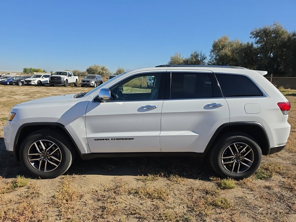 Used 2021 White Jeep Limited image 2