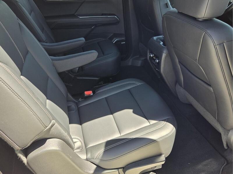 Used 2026 Summit White GMC FWD 4DR ELEVATION image 18