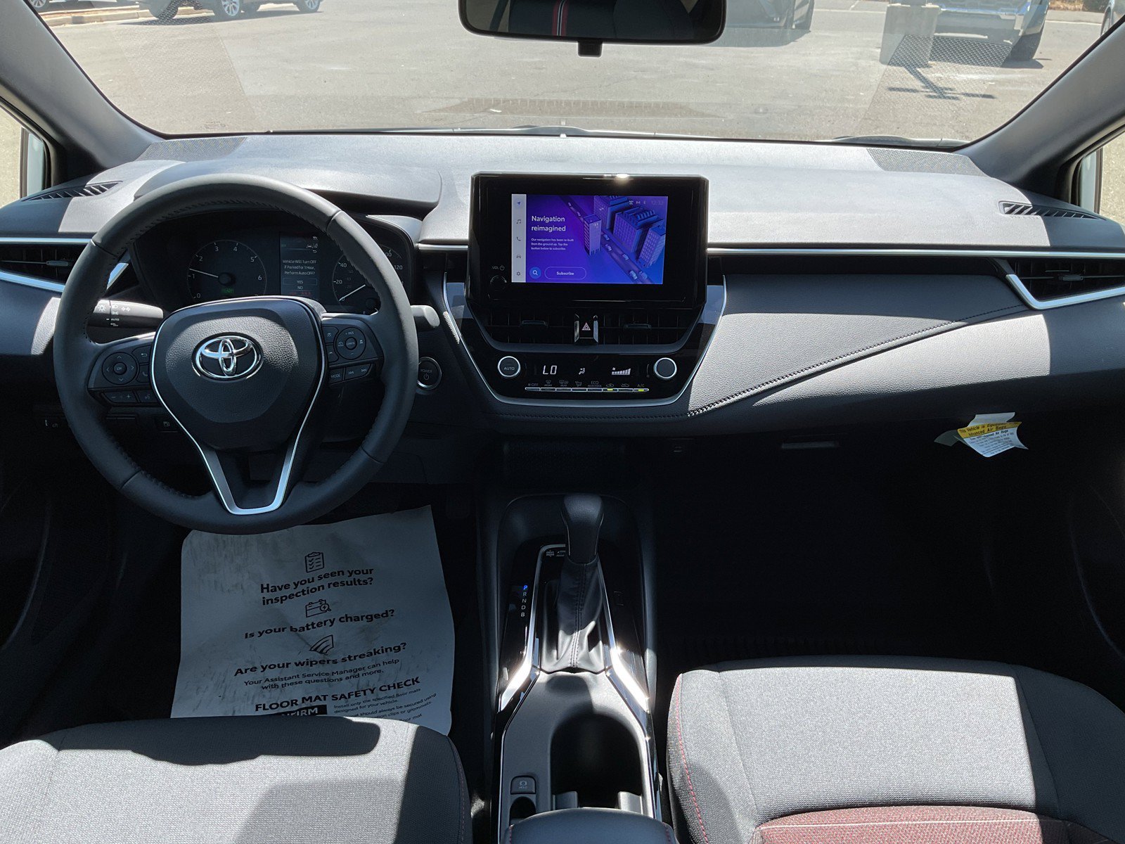 Certified Used 2025 Ice Toyota Hybrid SE image 18