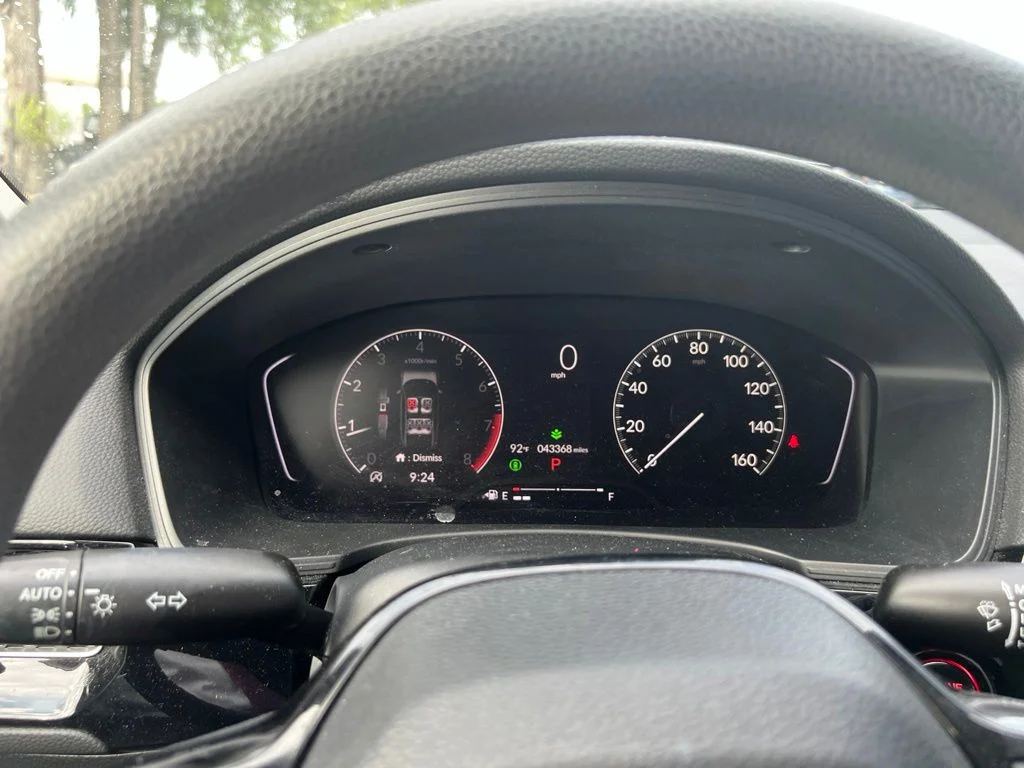 Used 2022 Meteorite Gray Metallic Honda LX image 29