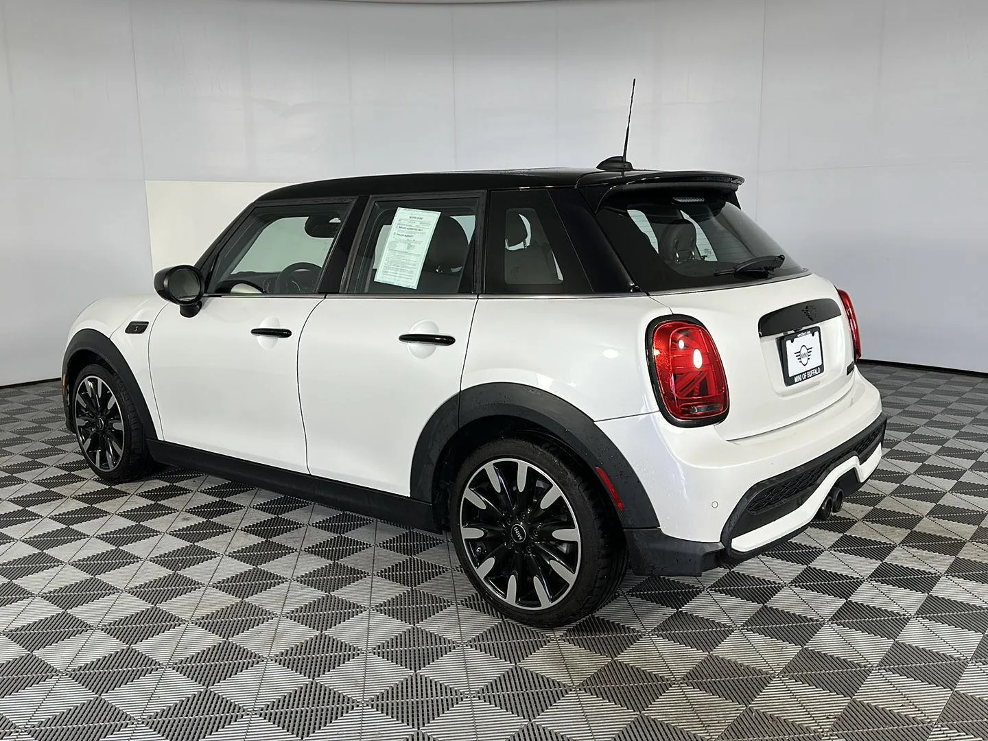 Used 2024 Nanuq White Metallic MINI Cooper S image 19