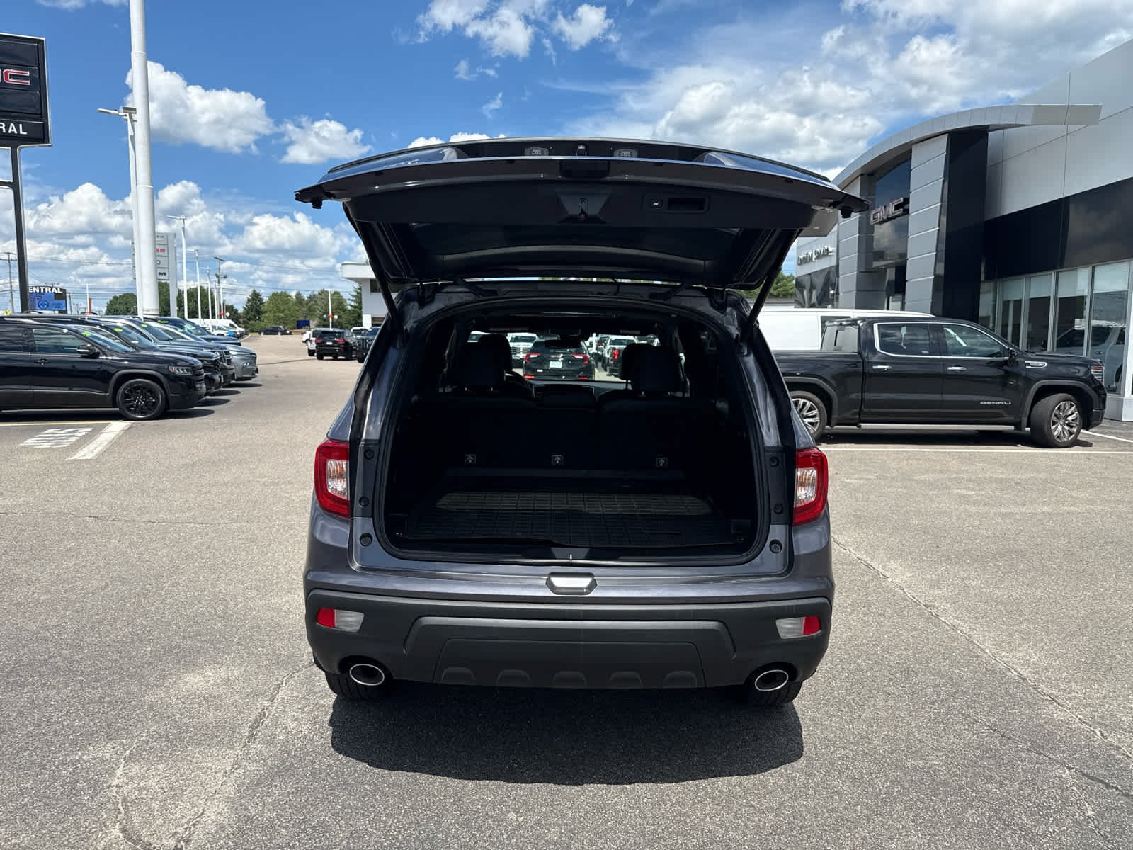 Used 2021 Gray Honda AWD EX-L image 10