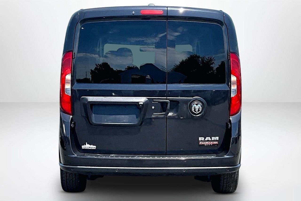 Used 2021 Black Metallic RAM Wagon SLT image 7