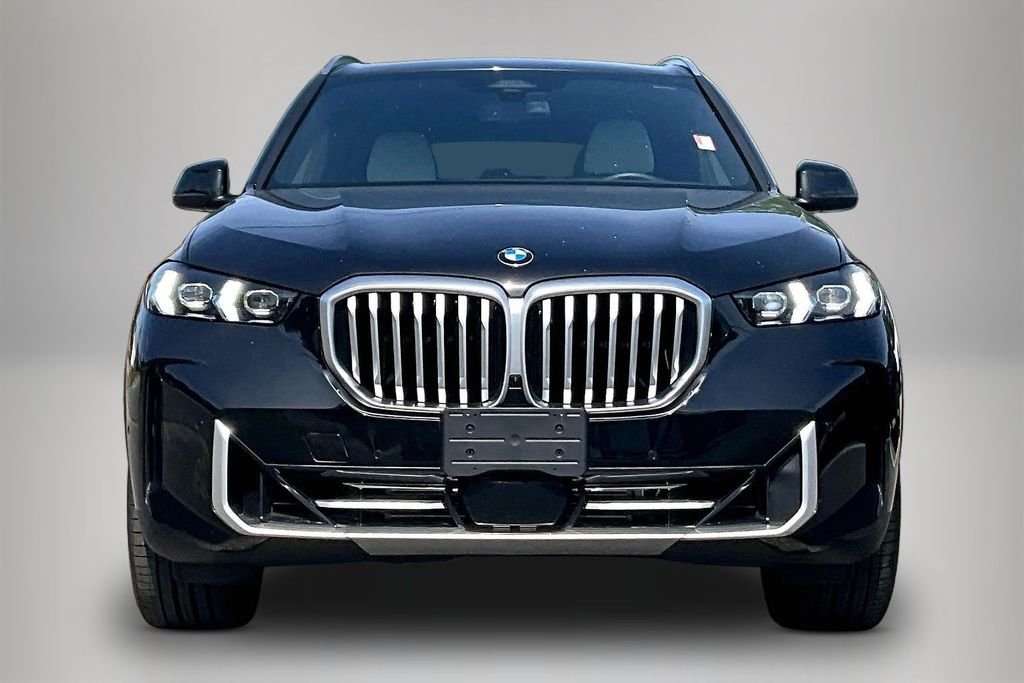 Certified Used 2025 Black BMW xDrive40i image 3