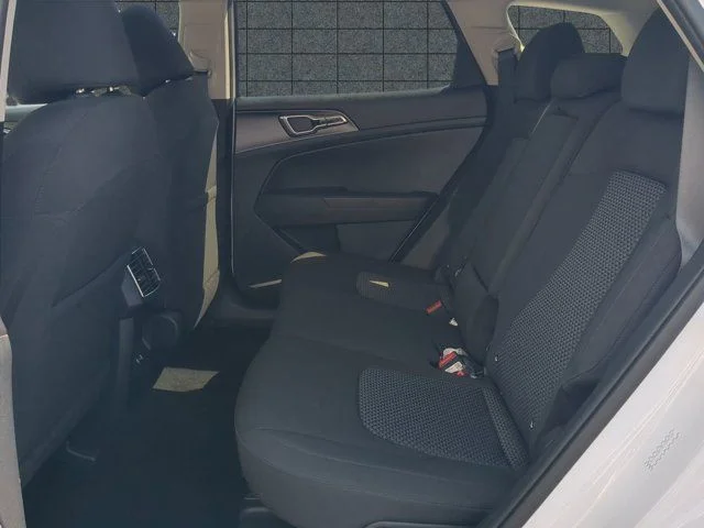 2026 Kia Sportage LX - Photo 14