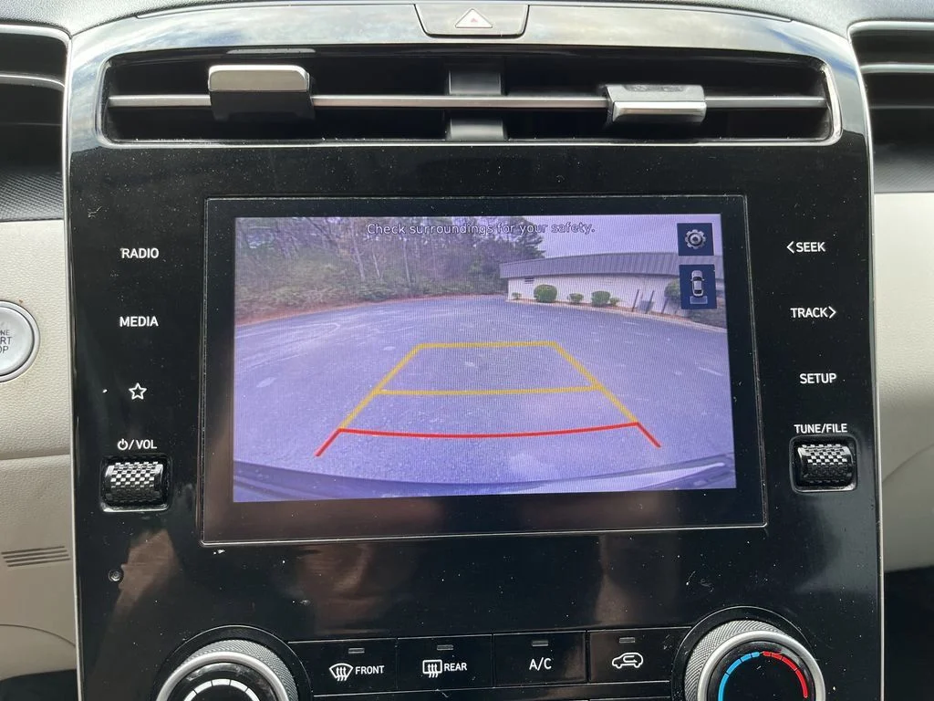 Used 2022 Gray Hyundai SEL image 27