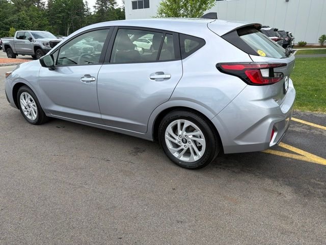 Used 2025 Silver Subaru Base image 7