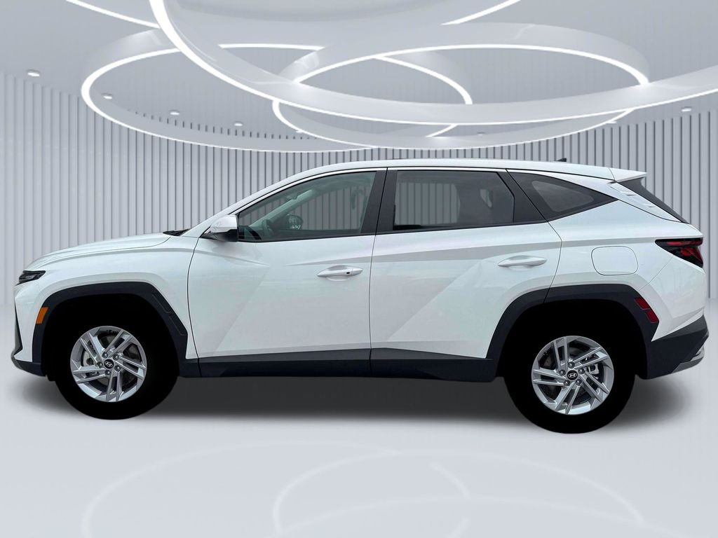 New 2026 White Hyundai SE FWD image 22