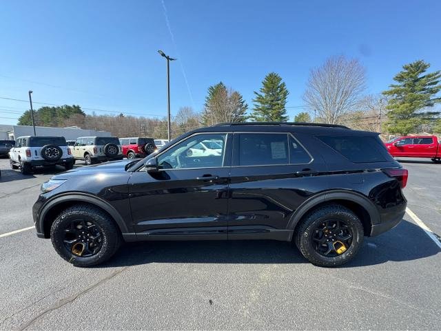 New 2026 Agate Black Metallic Ford Tremor® image 2