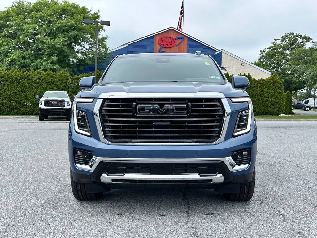 New 2026 Downpour Metallic GMC Elevation image 4