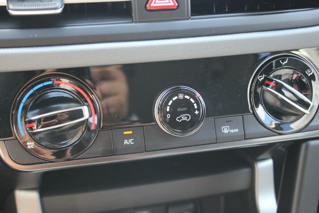 Used 2025 Black Kia LX image 7