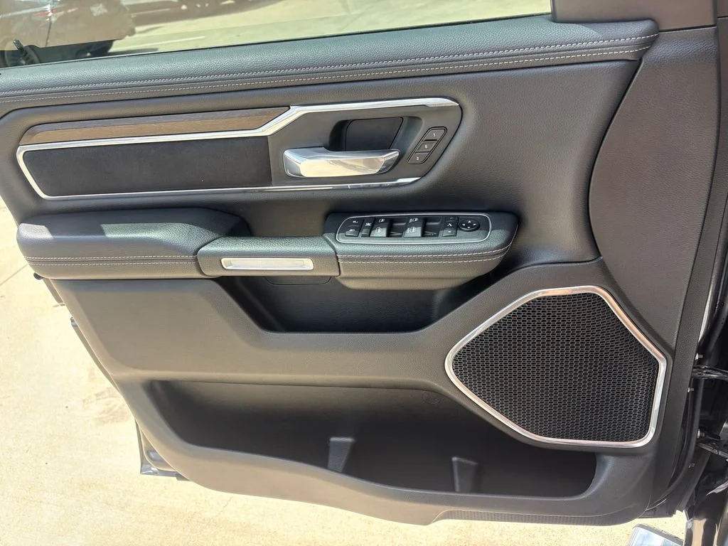 2021 RAM Ram 1500 Pickup Laramie - Photo 20