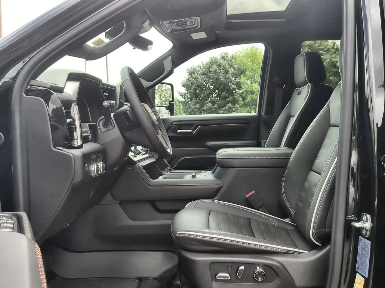 New 2026 Onyx Black GMC AT4X image 20