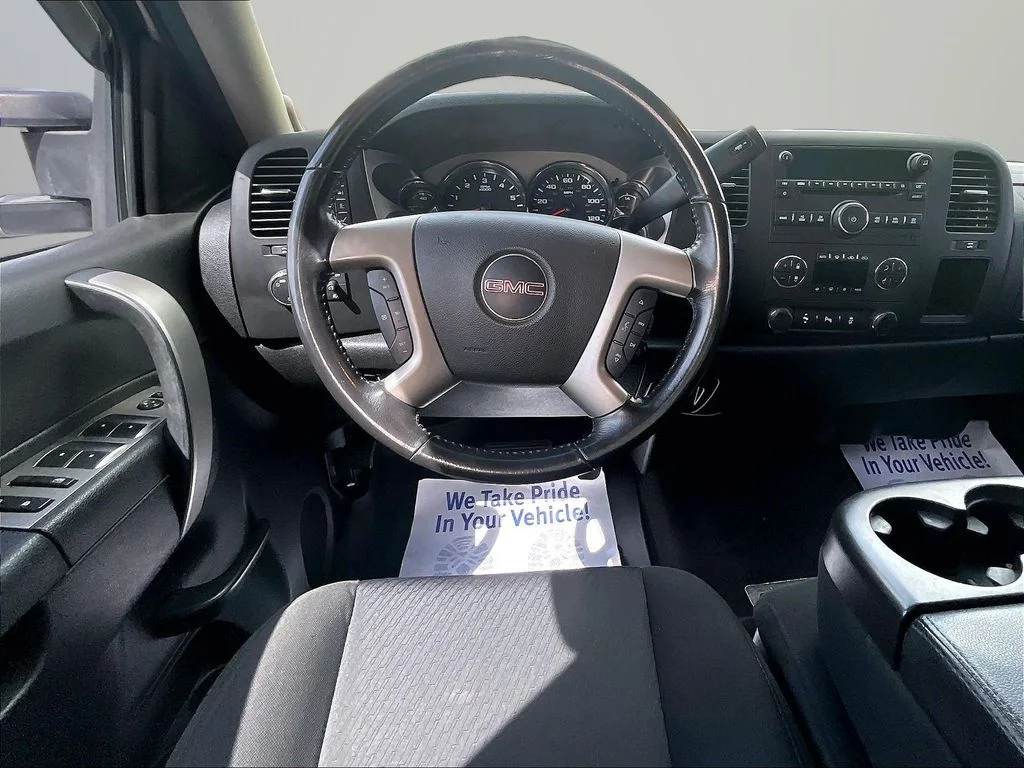 Used 2014 White GMC SLE image 5