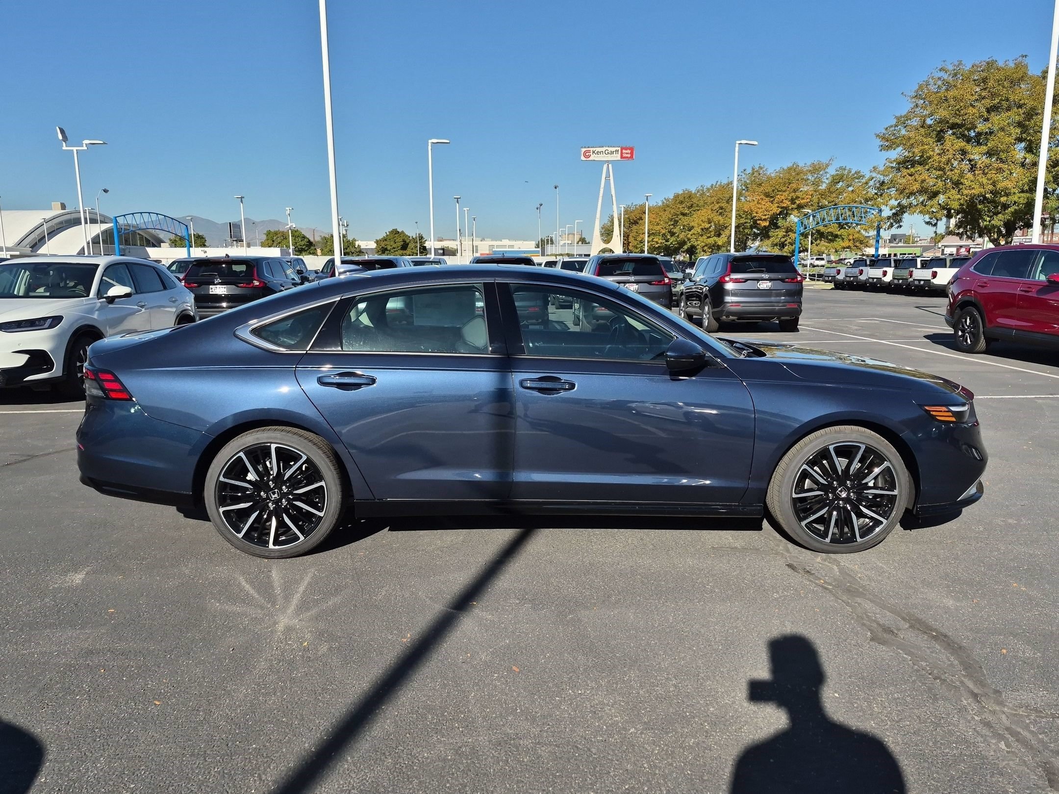 New 2026 Canyon River Blue Metallic Honda Touring image 2