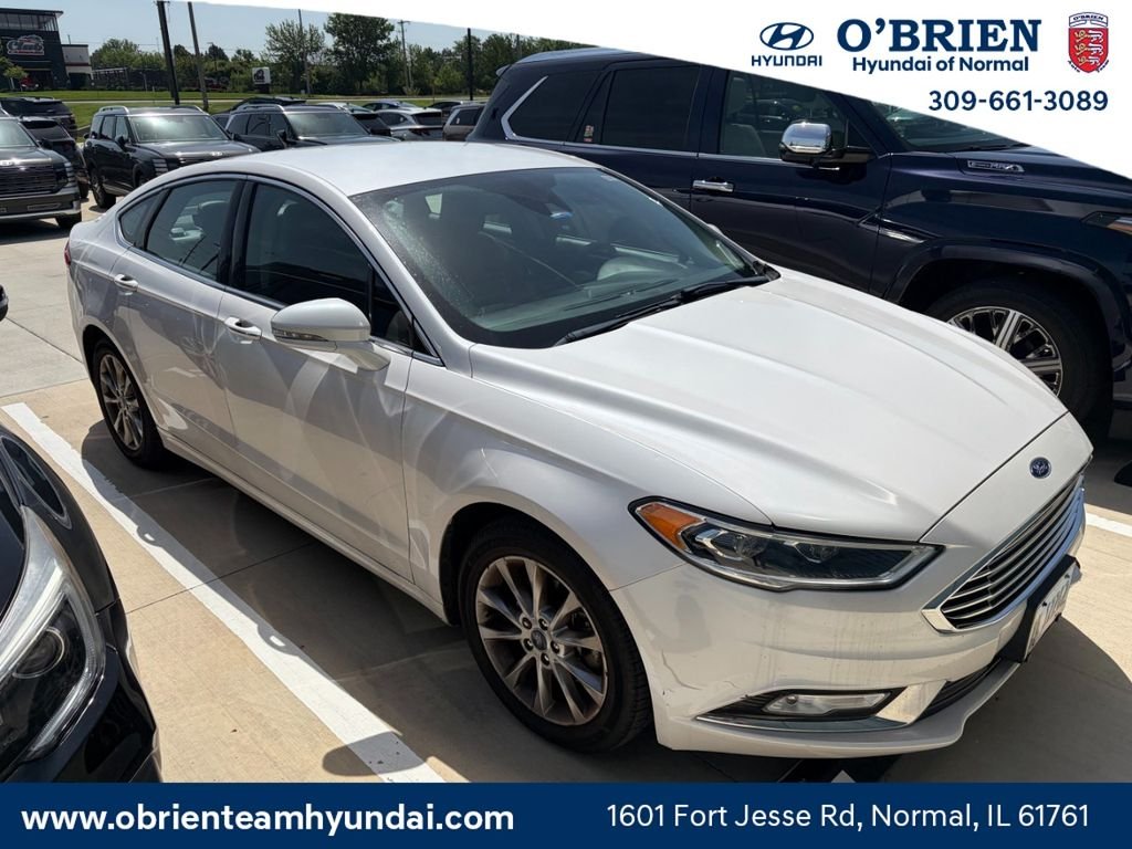 2017 Ford Fusion SE FWD's photo