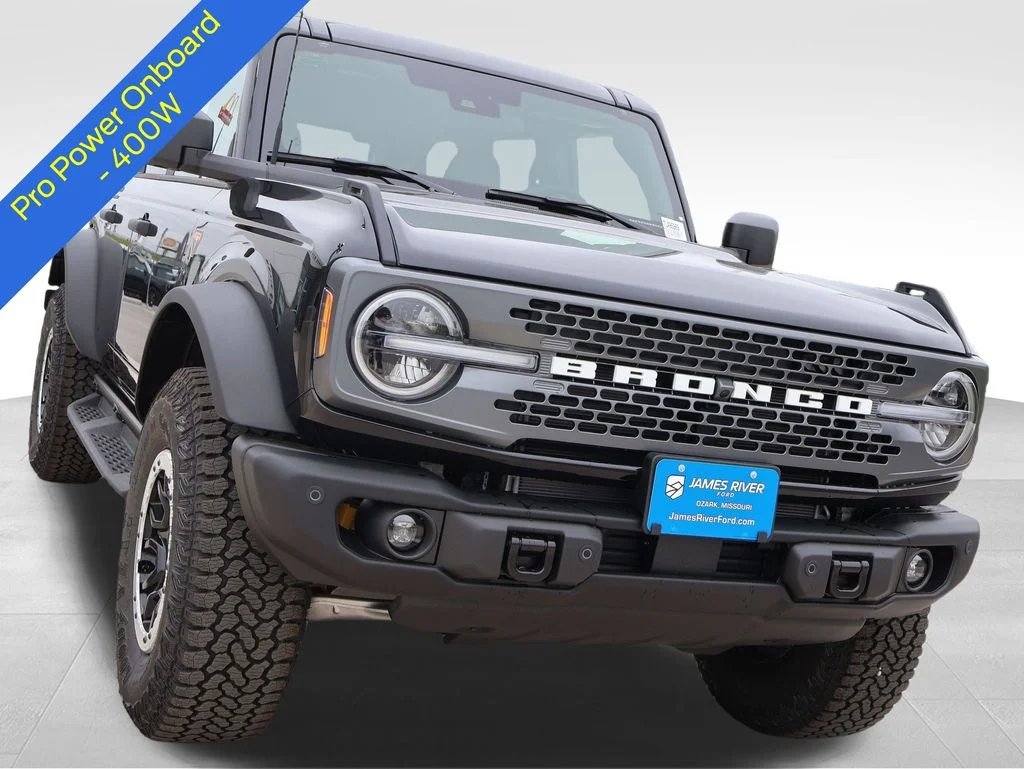 New 2026 Shadow Black Ford Badlands® image 6