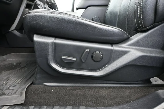 Used 2020 Black Ford Lariat image 16