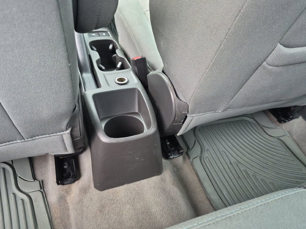 Used 2017 Silver Chevrolet LT image 34
