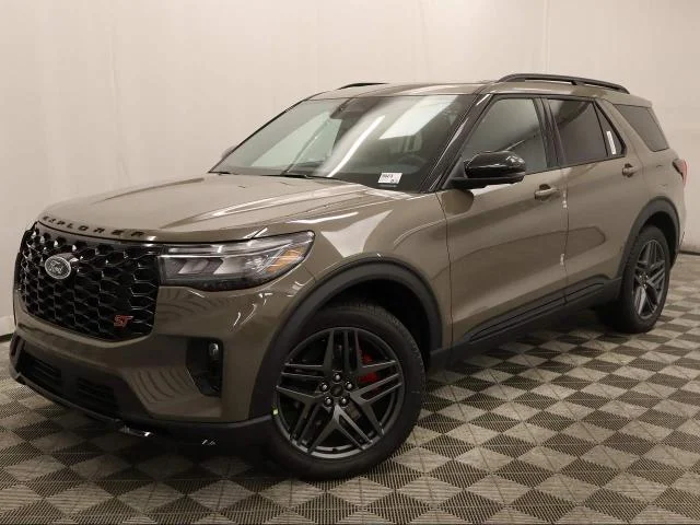 2026 Ford Explorer ST 4WD's photo
